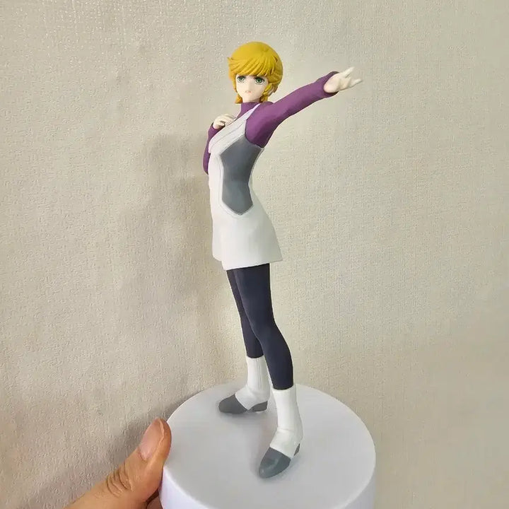 [BUNJANG] Bandai Banpresto Mobile Suit Gundam UC Audrey Burn Figure / 반다이 반프레스토 기동전사 건담 UC 오드리 번 피규어