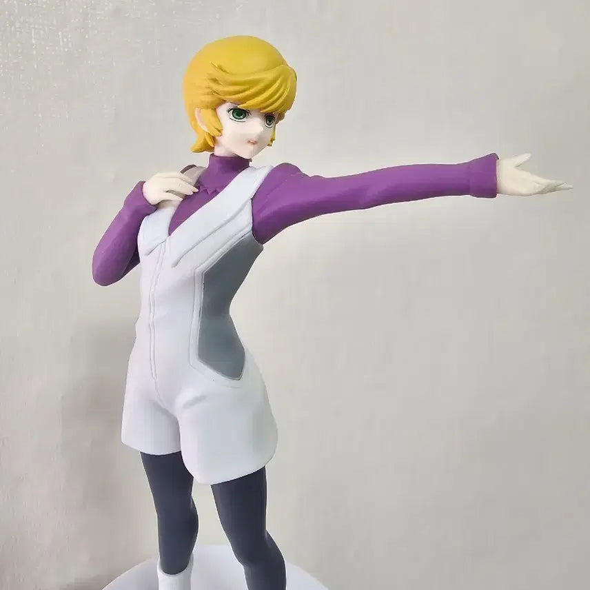 [BUNJANG] Bandai Banpresto Mobile Suit Gundam UC Audrey Burn Figure / 반다이 반프레스토 기동전사 건담 UC 오드리 번 피규어