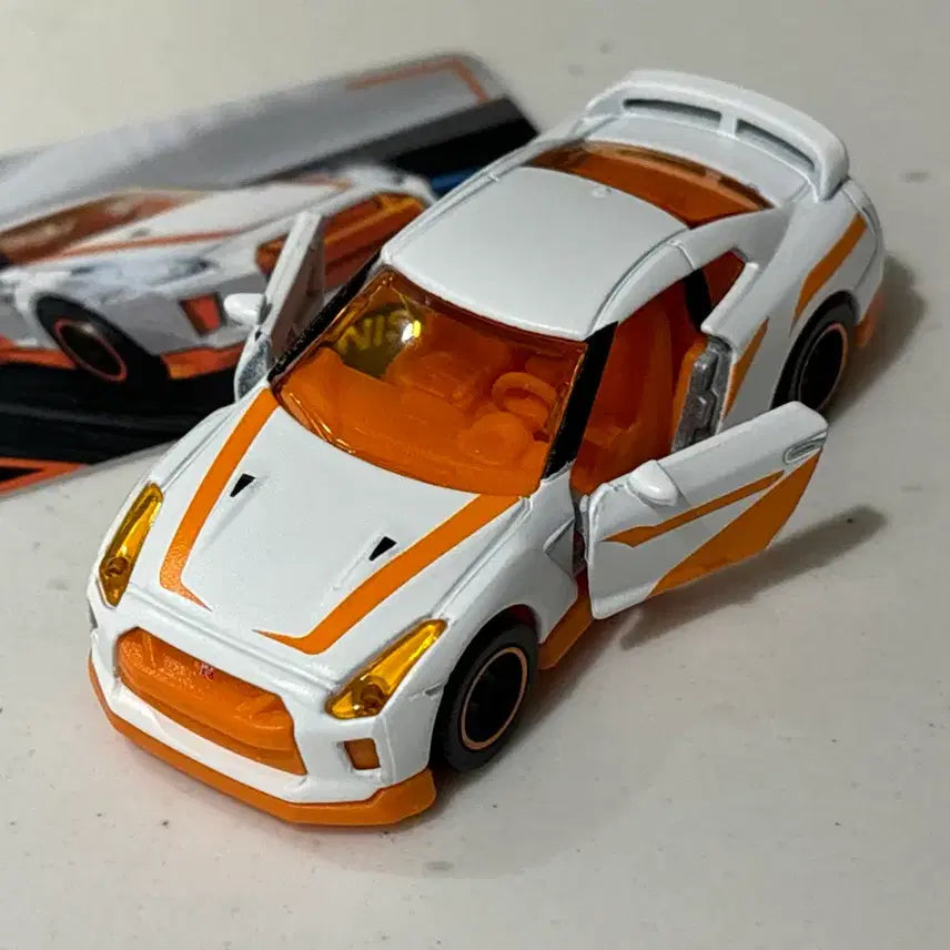 [BUNJANG] Majorette Limited Nissan GTR Diecast Car (Opened) / 마조렛 리미티드 닛산 GTR 미니카 (단순개봉)
