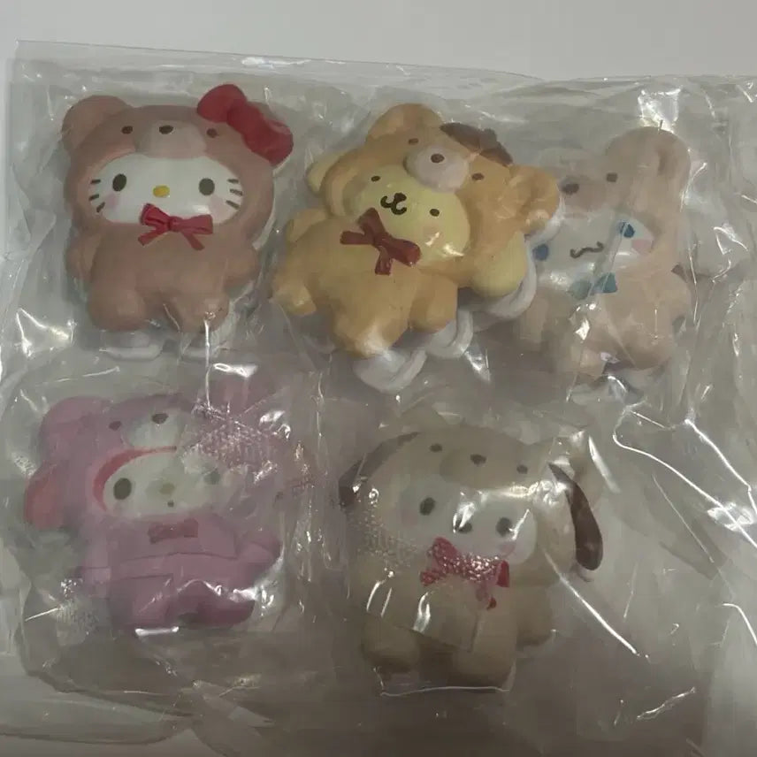 [BUNJANG] Sanrio Clamp Clip Gacha Set / 산리오 집게 클립 가챠 라떼쿠마 세트