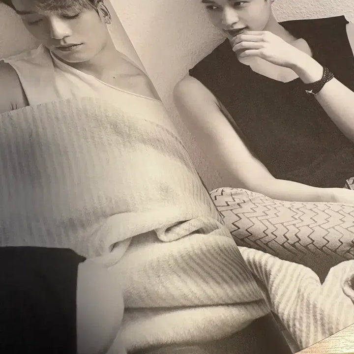 [BUNJANG] EXO Diejungs Red Version / 엑소 디융스 EXO diejungs 레드버전