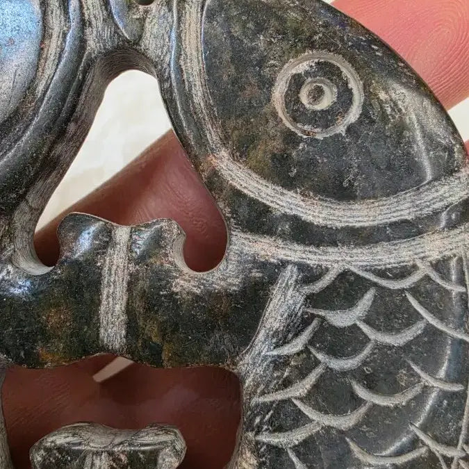 [BUNJANG] Gogok (Pendant) with Double Fish Motif / 고옥에강옥 쌍어문옥 0528