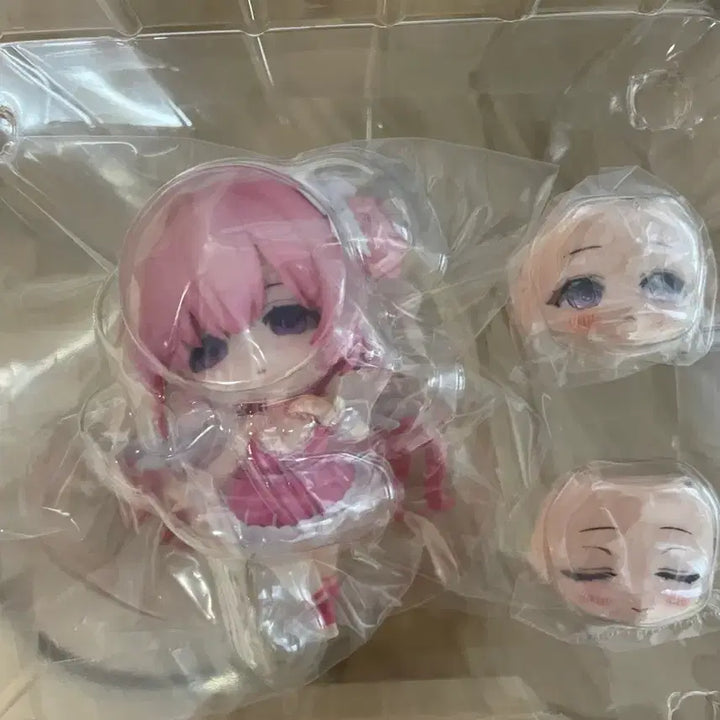 [BUNJANG] Nikke Dorothy Hongryeon Figure Bundle Set / 니케 도로시 홍련 피규어 일괄