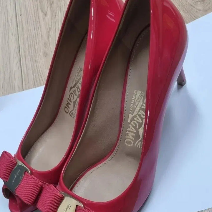 [BUNJANG] Salvatore Ferragamo Open Toe Heels / 페라가모 토오픈6 D/ 230