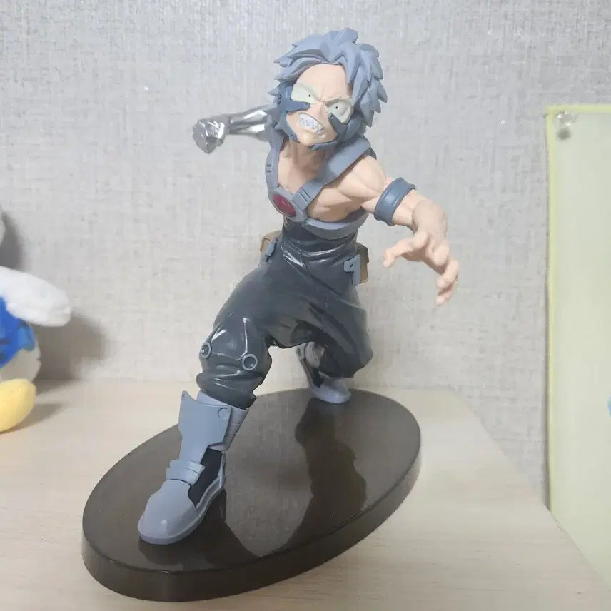 [BUNJANG] Amazing Heroes Tetsu Tetsu Figure / 테츠테츠 테츠테츠 어메이징 히어로즈 피규어(박스 O)