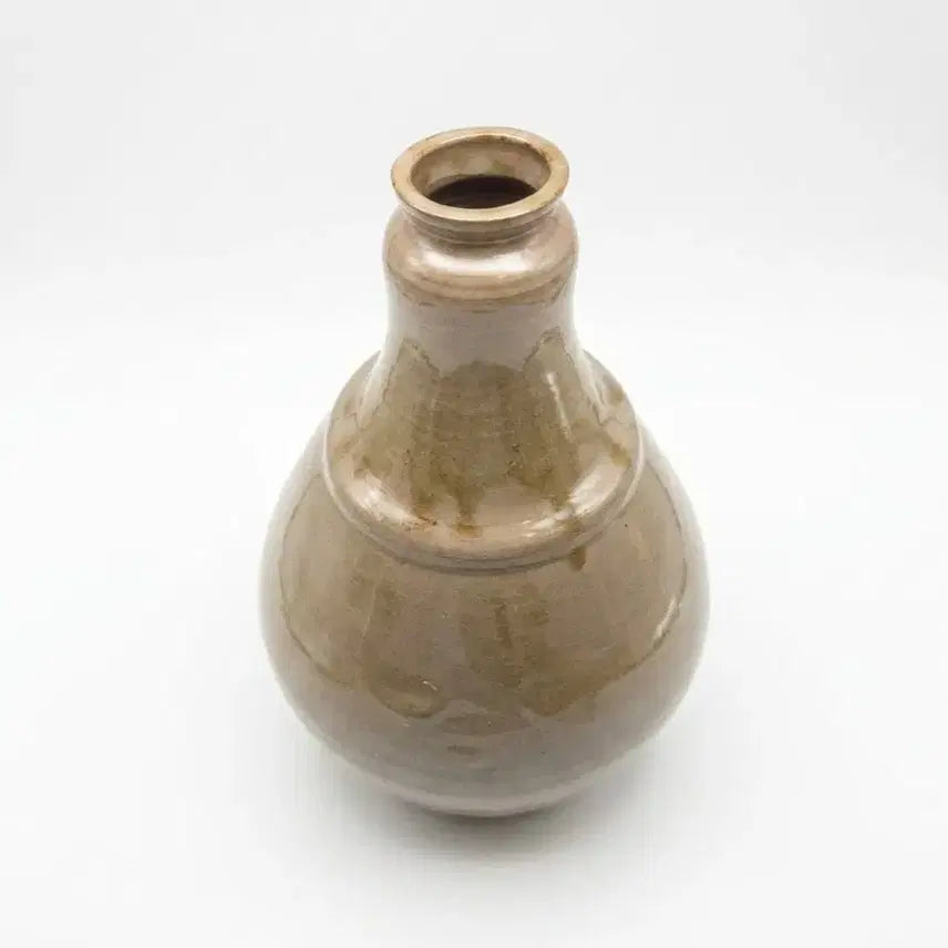[BUNJANG] Antique White Porcelain Iron-Painted Vine Motif Gourd-Shaped Large Bottle / 도자기 연대감 있는 백자 철화 넝쿨문 표형 대병