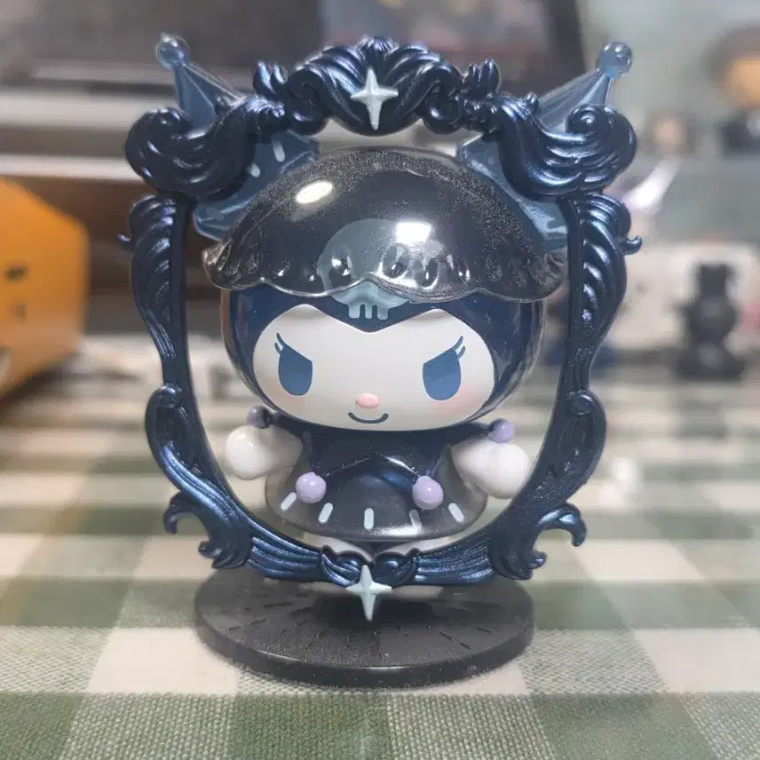 [BUNJANG] Kuromi Figure / 쿠로미 피규어