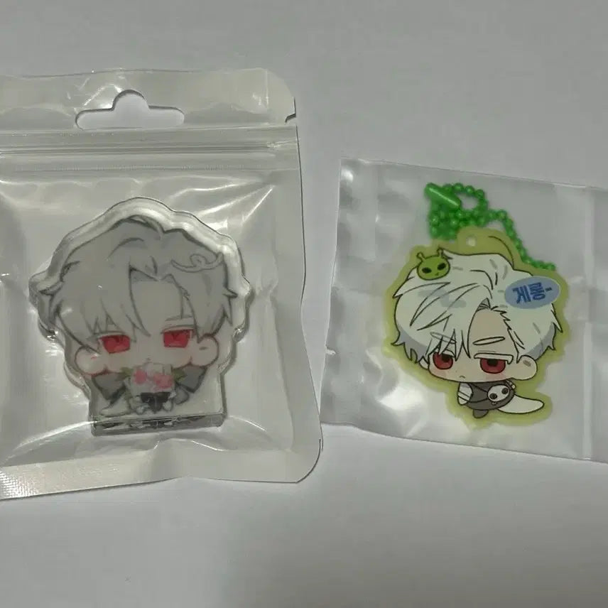 [BUNJANG] Gye-dam Chul-geun Lee Ja-heon Acrylic Standee &amp; Keyring Bundle / 괴담출근 괴출 넝따님 이자헌 아크릴 코롯토 얄랄루님 이자헌 키링 일괄