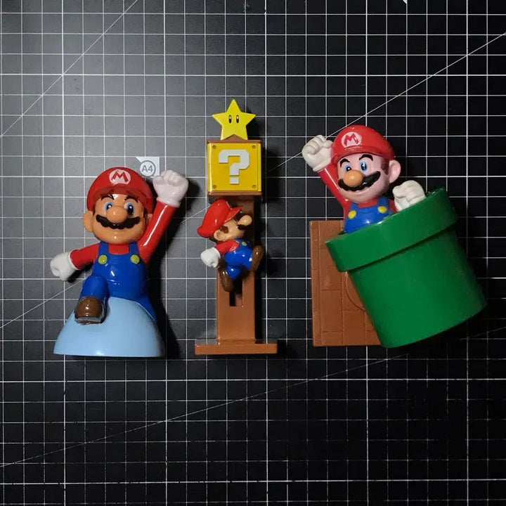 [BUNJANG] Super Mario Happy Meal Set (2013-2016) Bundle Set / 2013-16 슈퍼마리오 해피밀 3종 일괄판매