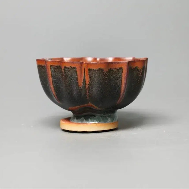 [BUNJANG] Yongchun Kiln Black Glaze Lotus Bowl, Late Ming Dynasty, Chinese Celadon Porcelain / [진품] 명대 말기 출토품 용천요 흑유 능화잔 중국도자기 골동품 수집품
