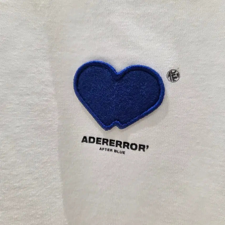 [BUNJANG] Ader Error Blue Heart White T-Shirt / [A2] 아더에러 블루 하트 화이트 반팔 티셔츠