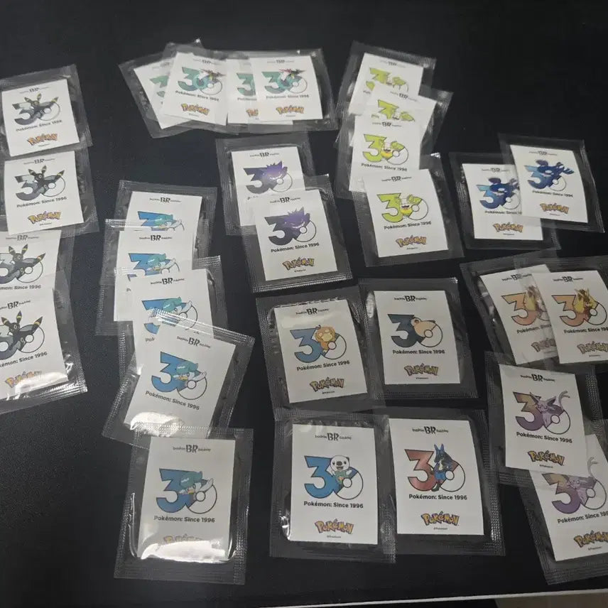 [BUNJANG] Baskin Robbins Pokemon 30th Anniversary Stickers (Trade) / (판매) 베스킨라빈스 포켓몬 스티커 베라 스티커 베라 띠부씰