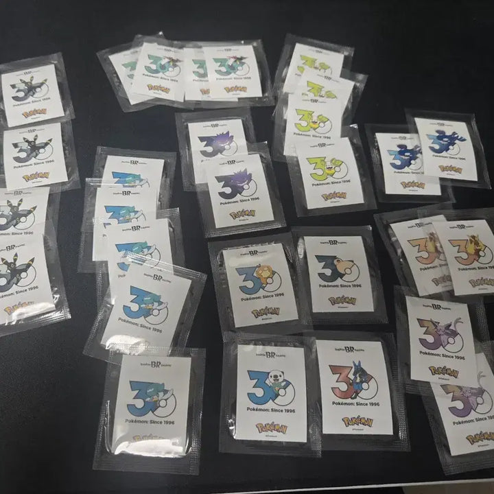 [BUNJANG] Baskin Robbins Pokemon 30th Anniversary Stickers (Trade) / (판매) 베스킨라빈스 포켓몬 스티커 베라 스티커 베라 띠부씰