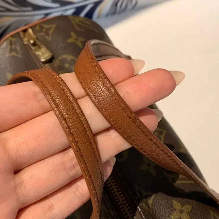[BUNJANG] Louis Vuitton Papillon 26 Monogram Canvas Shoulder Bag with Inner Bag and Chain Strap / 