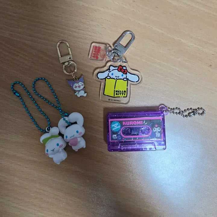 [BUNJANG] Sanrio Kuromi Cinnamoroll Bundle Set Keyring / (일괄) 산리오 키링 쿠로미 시나모롤