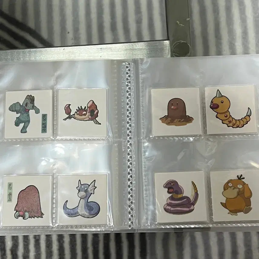 [BUNJANG] Pokemon DP 2010 Set (Mewtwo &amp; 23 others) Stickers Bundle / 포켓몬 dp 2010년 버전 뮤츠 외 23종 일괄판매 포켓몬스터 띠부씰