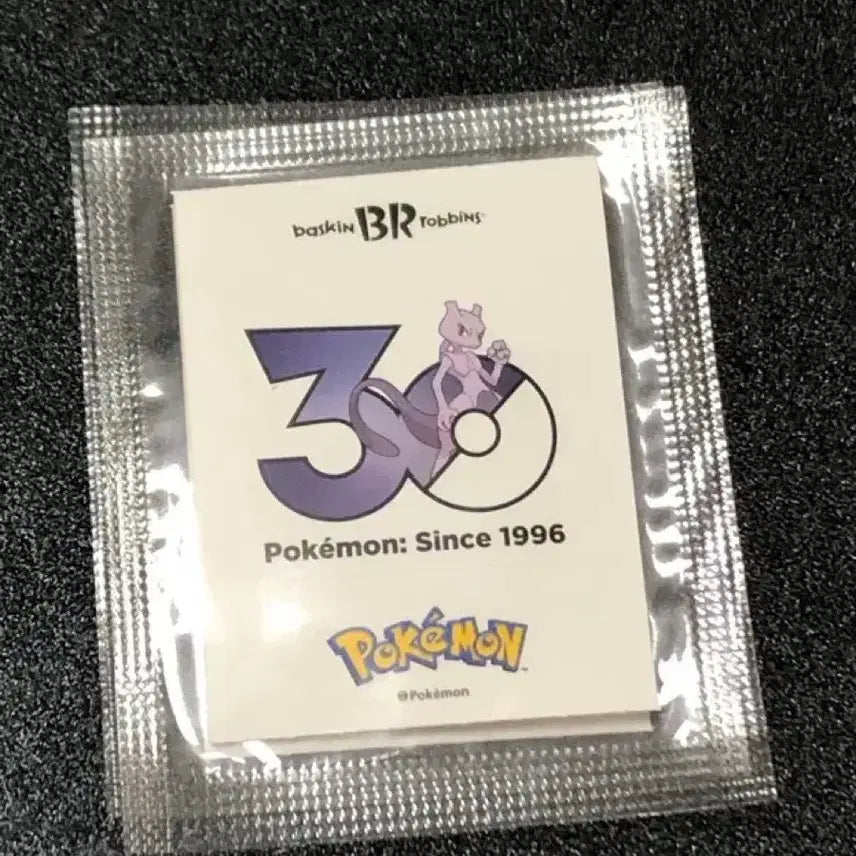 [BUNJANG] Baskin Robbins Pokemon 30th Anniversary Dibble Seal Mewtwo / 베라 포켓몬 30주년 띠부씰 뮤츠