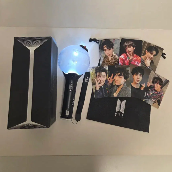 [SOLD OUT] [포카포함 풀셋]BTS 아미밤3 삼미밤 방탄소년단 응원봉 아미밤 버전3