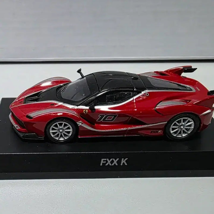 [BUNJANG] Kyosho 1/64 Scale Diecast Ferrari FXX K / 할인 1/64 다이캐스트 교쇼 페라리 FXX K