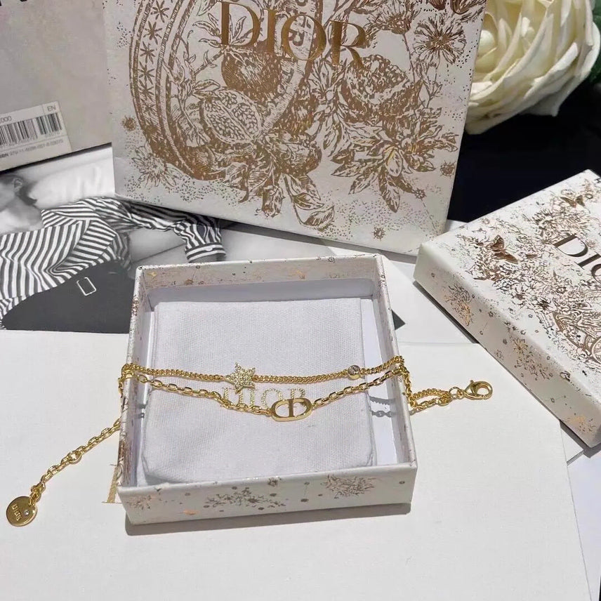 [BUNJANG] Dior CD Star Bracelet Gold / 디올 CD 별 팔찌  골드