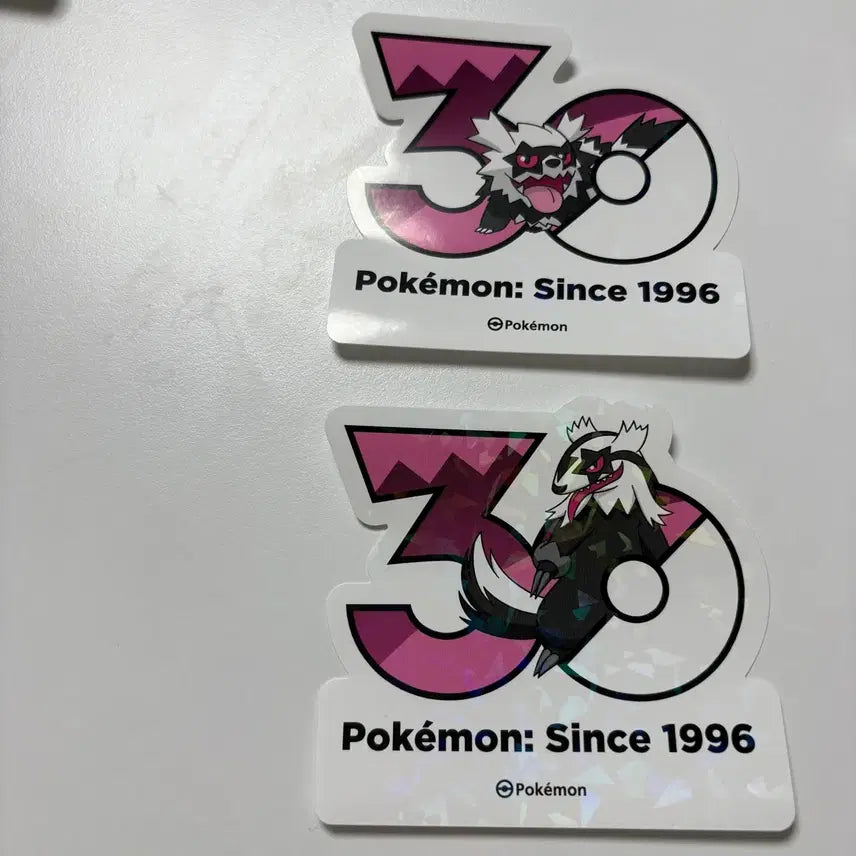 [BUNJANG] Pokemon 30th Anniversary Zigzagoon &amp; Galarian Zigzagoon Logo Sticker / 포켓몬 30주년 지그재구리+직구리(가라르) 로고스티커 올리브영