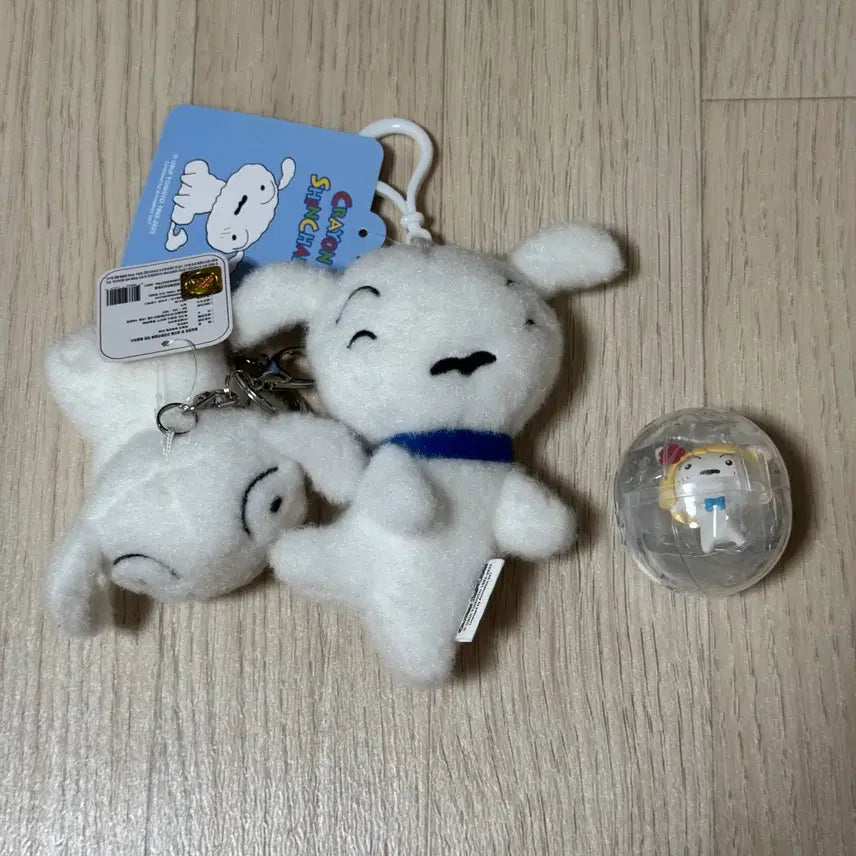 [BUNJANG] Crayon Shin-chan Shiro Gal Gacha Figure Keychain Bundle Set / 일괄)짱구 흰둥이 갸루 가챠 인형 키링 피규어