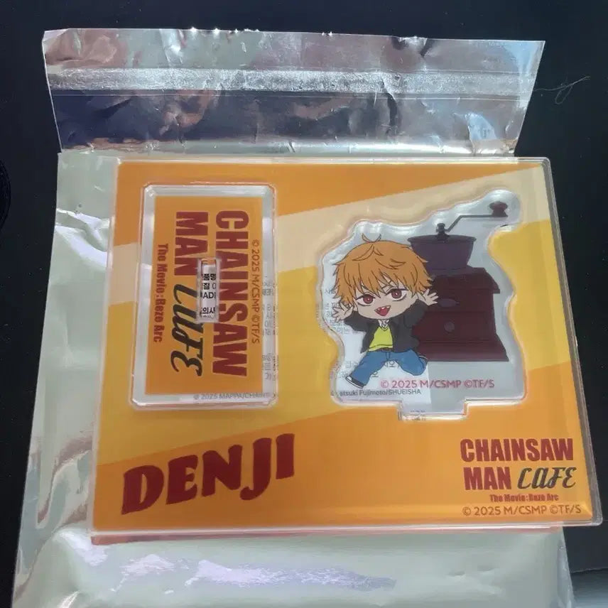 [BUNJANG] Chainsaw Man Reze Cafe Denji Acrylic Stand / 체인소맨 레제 카페 아크릴 스탠드 덴지
