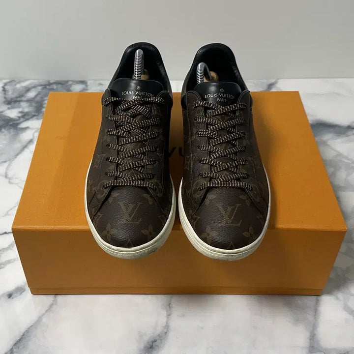 [BUNJANG] Louis Vuitton Monogram Luxembourg Sneakers / [7] 루이비통 모노그램 룩셈부르크 스니커즈