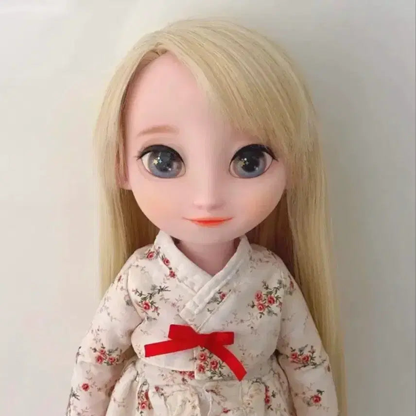 [BUNJANG] Disney Baby Doll Elsa Hair Styling Repaint Outfit Doll Set / 디즈니 베이비돌 엘사 식모 리페인팅 의상 옷 인형 세트 판매