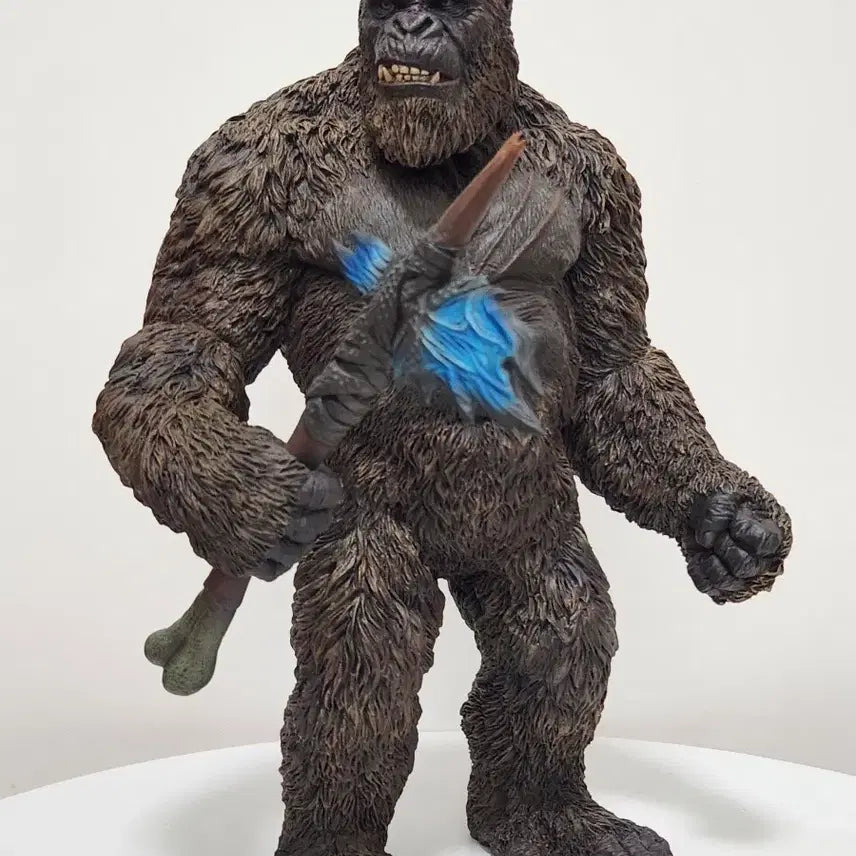 [BUNJANG] Xplus Godzilla vs. Kong 2021 Figure (Axe Kong) / Xplus 고질라 vs 콩 2021 피규어 (엑스플러스 도끼콩)