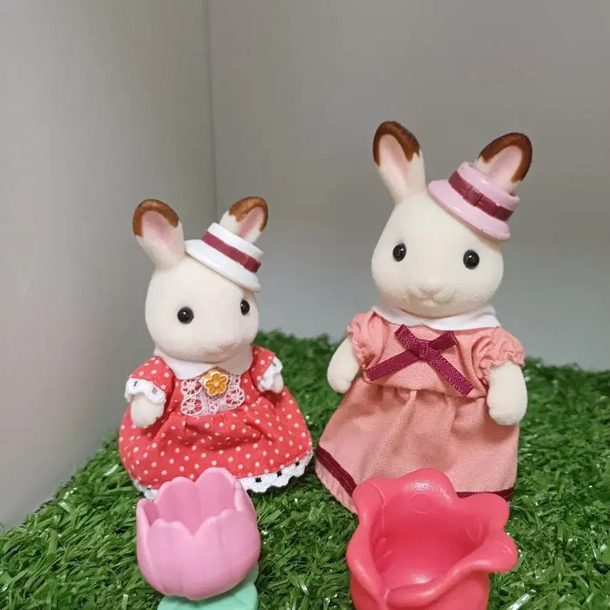 [BUNJANG] Sylvanian Families Chocolate Rabbit Mother &amp; Daughter Set / 실바니안 초코릿토끼엄마&amp;소녀