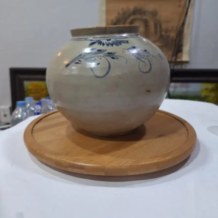 [BUNJANG] Blue and White Porcelain Moon Jar with Floral Design / 청화백자
