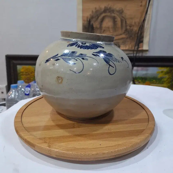 [BUNJANG] Blue and White Porcelain Moon Jar with Floral Design / 청화백자