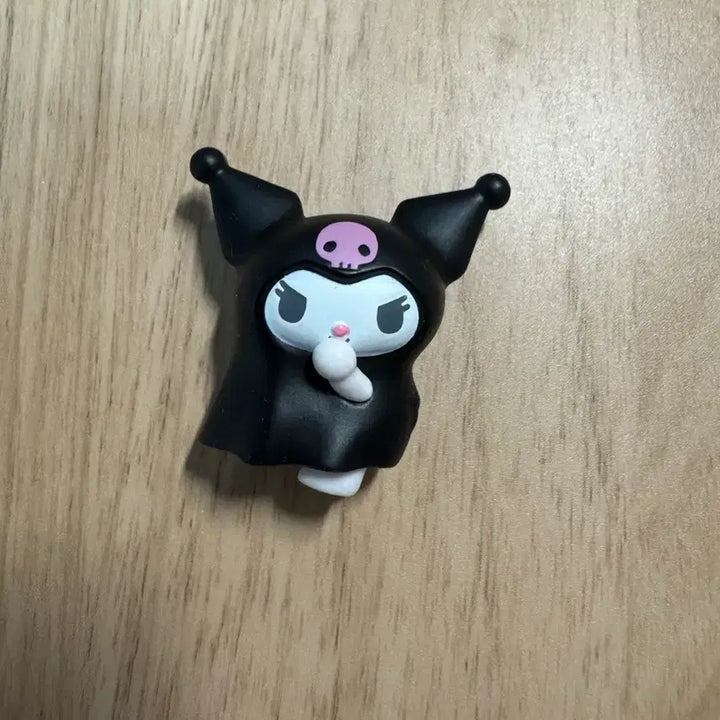 [BUNJANG] Sanrio Obake Ghost Mascot Kuromi Gacha Figure (Unsealed) / [개봉] 산리오 오바케 유령 마스코트 쿠로미 가챠 피규어