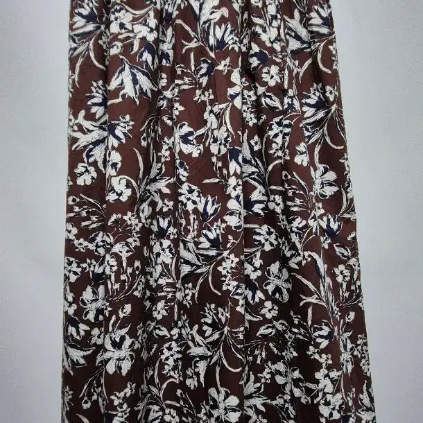 [BUNJANG] Floral Pattern Long Skirt Brown / 플라워 패턴 롱 스커트 브라운