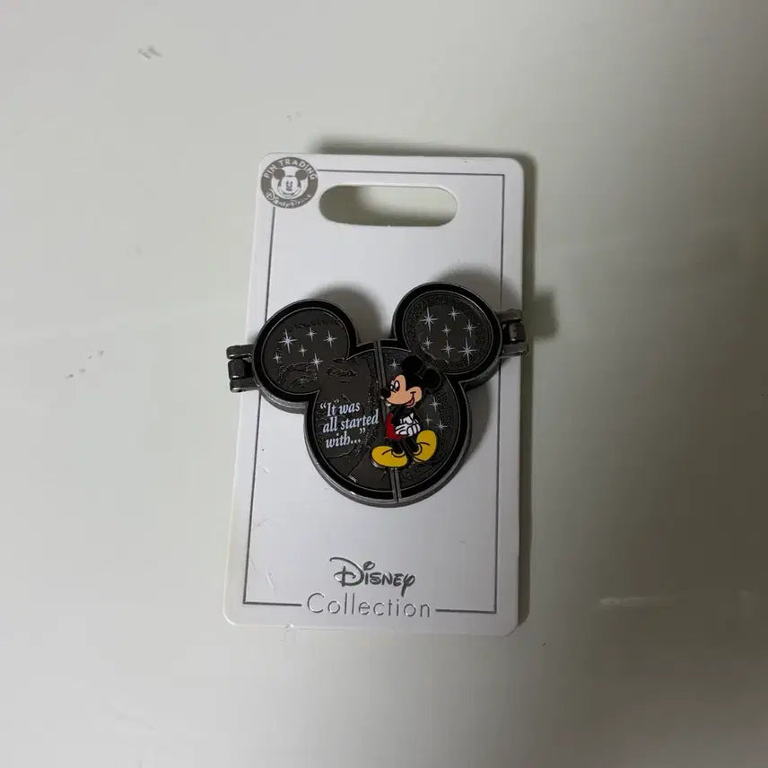 [BUNJANG] Authentic Mickey Mouse Pin / 미키마우스 뱃지 정품