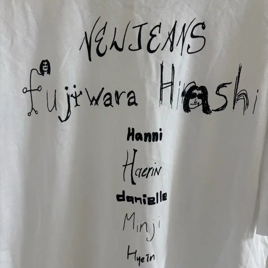 [BUNJANG] NewJeans x Hiroshi Fujiwara Collaboration T-Shirt / NewJeans 후지와라 히로시 콜라보 티셔츠