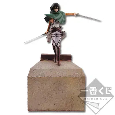 [BUNJANG] Attack on Titan Mikasa Last One Figure / (택포 18) 진격의 거인 자유의 날개 라스트원 미카사 피규어