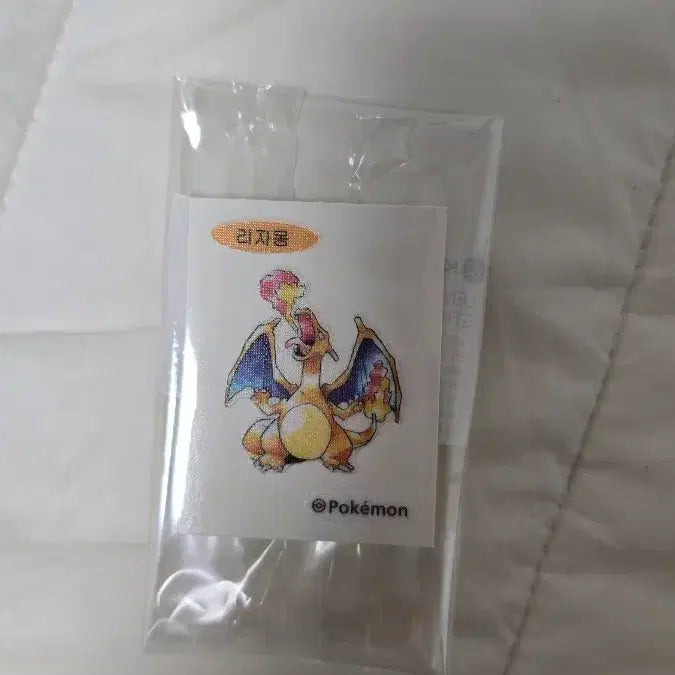 [BUNJANG] Pokemon Sticker Set (Pikachu, Charizard, Dragonair) / 포켓몬 띠부씰(피카츄, 리자몽, 신뇽)