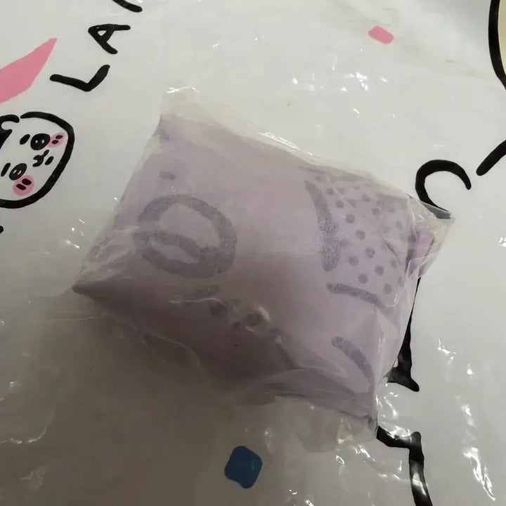 [BUNJANG] Chiikawa Colorful Tote 2 Momonga Eco Bag / 치이카와 컬러풀 토트 2 모몽가 에코백 토트백