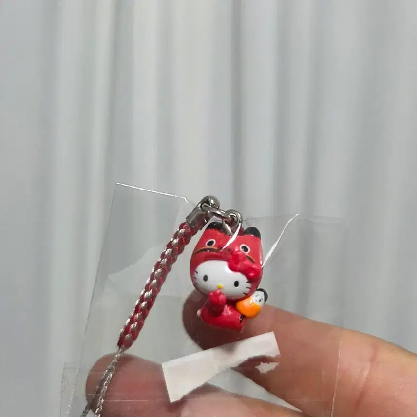 [BUNJANG] Vintage Sanrio Akabeko Hello Kitty Strap Character Goods / 빈티지 토이 캐릭터 굿즈 고전 만화 인형 산리오 아카베코 헬로키티 스트랩