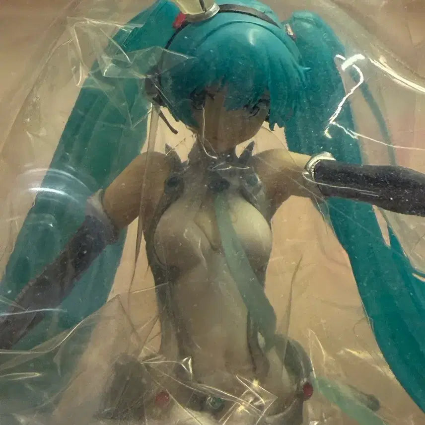 [BUNJANG] Hatsune Miku Racing Miku 2013 Scale 1/8 Figure / 하츠네미쿠 레이싱미쿠 2013 1/8 스케일 피규어