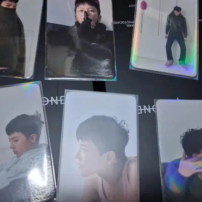 [BUNJANG] G-Dragon Family Package Calendar Photocard / 급처) 지드래곤 팸키트 캘린더 포토카드