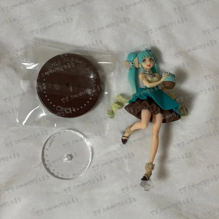 [BUNJANG] Hatsune Miku Chocomint Ver. Figure (No Box) / (박스x)하츠네 미쿠 피규어 후류 SweetSweets 초코민트 일반버전