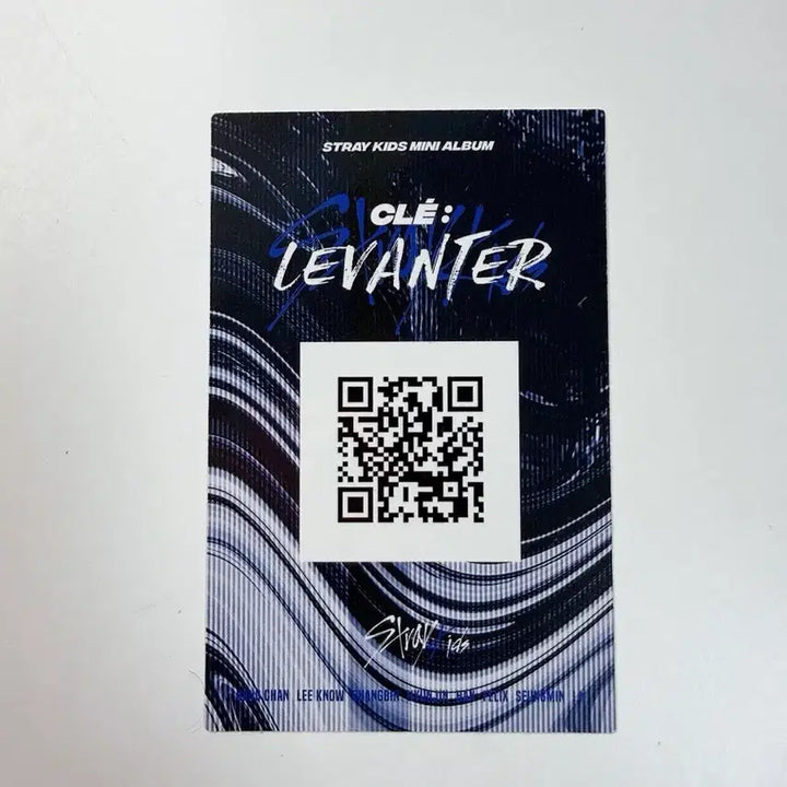 [BUNJANG] Stray Kids Hyunjin Levanter Photocard / 스트레이키즈 현진 레반터 포카