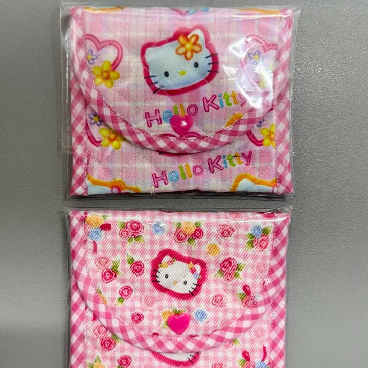 [BUNJANG] Sanrio Classic Kitty Handmade Card Holder 2 Designs / (최종가 개당가격)고전키티 산리오 고전원단 핸드메이드 카드지갑 2종