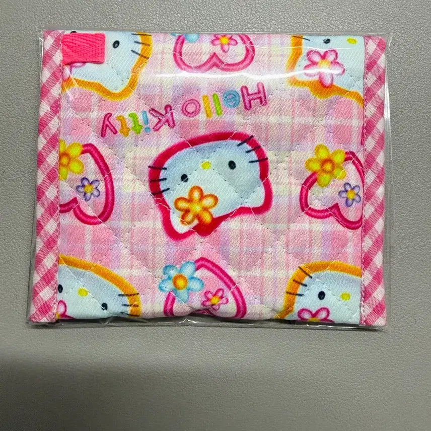 [BUNJANG] Sanrio Classic Kitty Handmade Card Holder 2 Designs / (최종가 개당가격)고전키티 산리오 고전원단 핸드메이드 카드지갑 2종