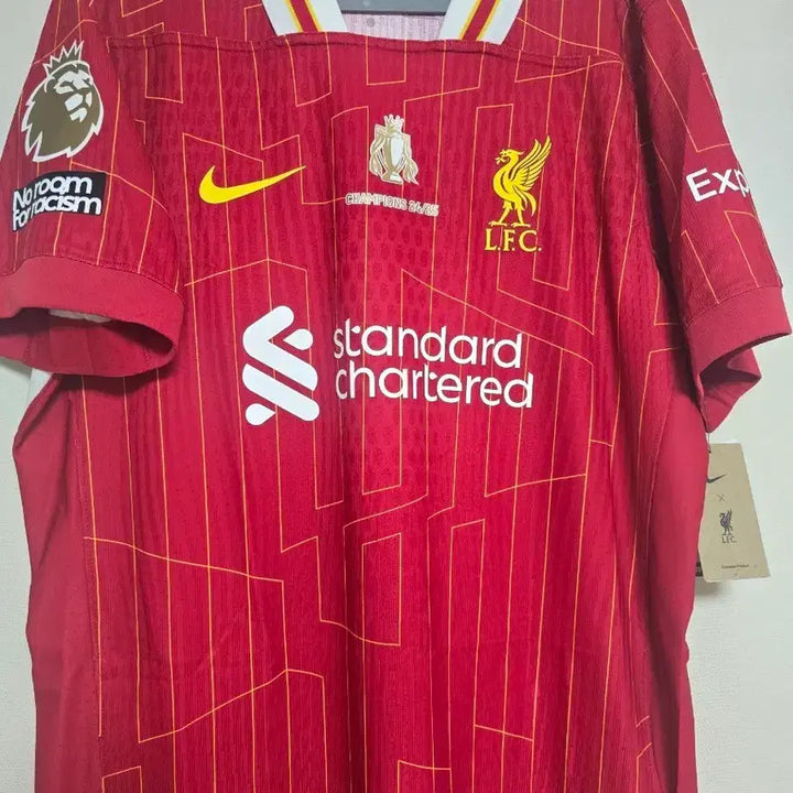 [BUNJANG] Liverpool 2024-25 Authentic Home Jersey (L/105) with Official League and PL Patches / [L/105] 2024-25 리버풀 홈 유니폼 (어센틱)