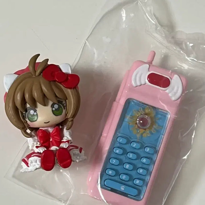 [BUNJANG] Cardcaptor Sakura x Sanrio Collaboration Phone &amp; Figure Gacha Set / 카드캡터 체리 폰 &amp; 산리오 콜라보 피규어 가챠 세트