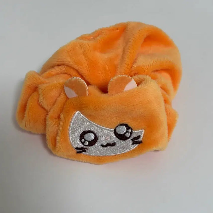[BUNJANG] Hamstori Scrunchie Hair Tie / 햄토리 머리끈 스크런치 가챠